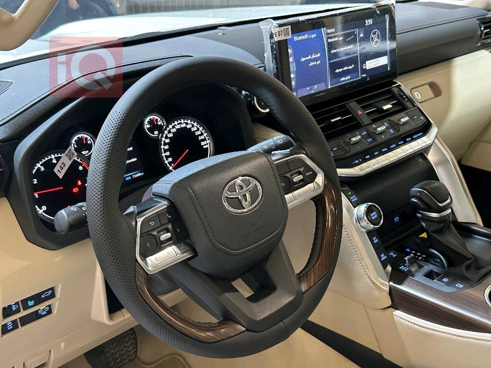 تويوتا لاندكروزر